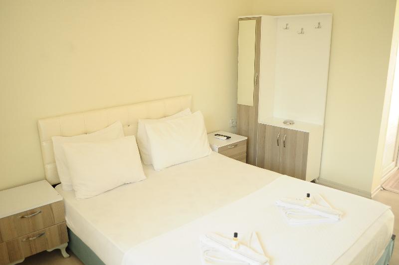 Номер Стандарт, Ibis Elche