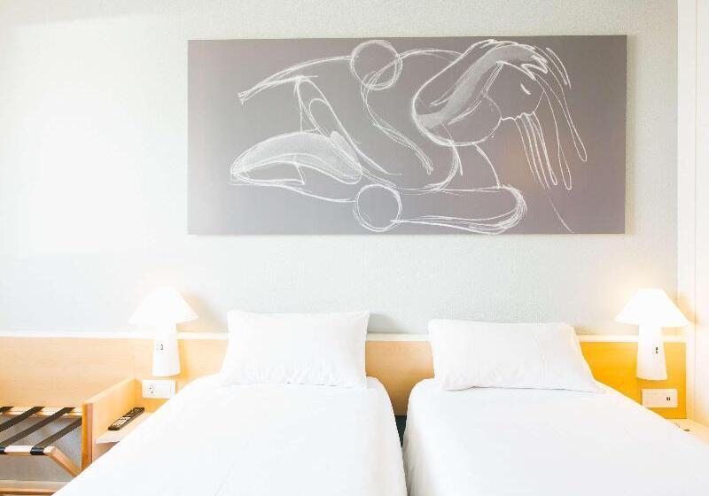 Номер Стандарт, Ibis Elche