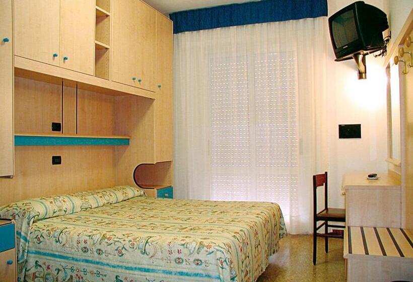 스탠다드 룸, Nelson