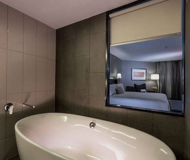 חדר פרמיום, Parkroyal Parramatta