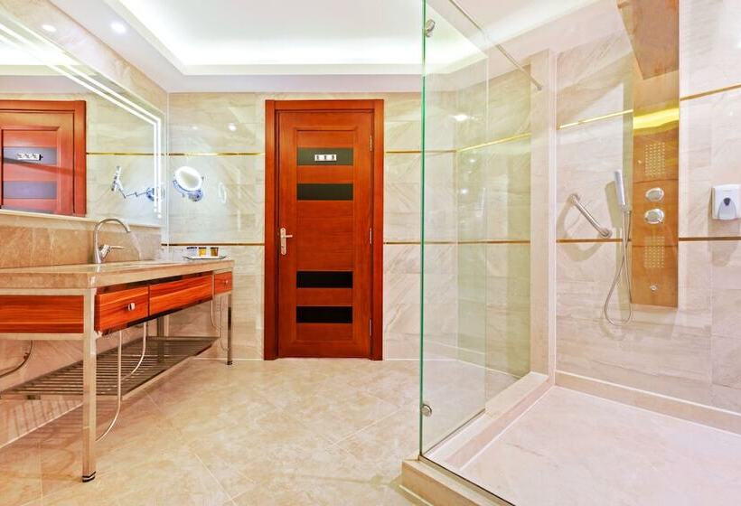 Junior Suite, Pickalbatros Royal Moderna Sharm  Aqua Park