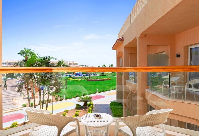 Junior Suite, Pickalbatros Royal Moderna Sharm  Aqua Park