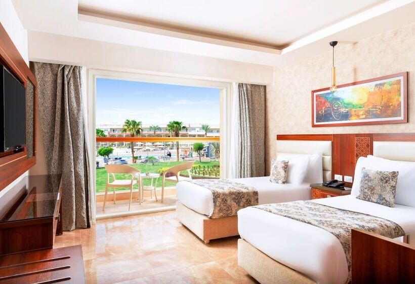 Suite Real, Pickalbatros Royal Moderna Sharm  Aqua Park