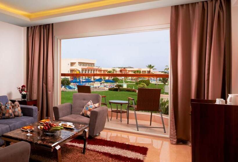 Suite Real, Pickalbatros Royal Moderna Sharm  Aqua Park