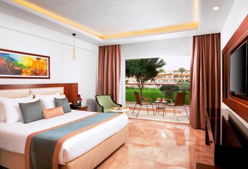 Habitación Deluxe Vista Jardín, Pickalbatros Royal Moderna Sharm  Aqua Park