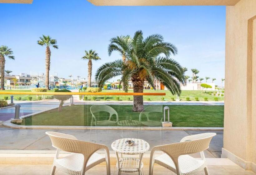 Suite Familiar, Pickalbatros Royal Moderna Sharm  Aqua Park