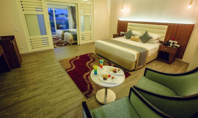 Habitación Familiar, Pickalbatros Royal Moderna Sharm  Aqua Park