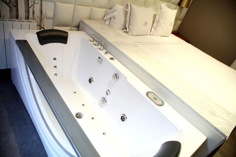 סוויטה עם נוף למפרץ, Porto Carras Meliton