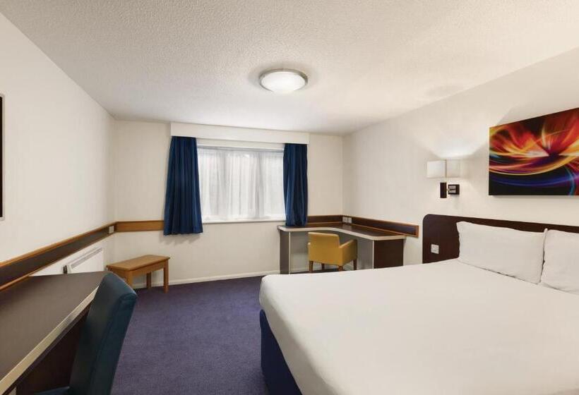 غرفة تنفيذية, Ramada London South Mimms