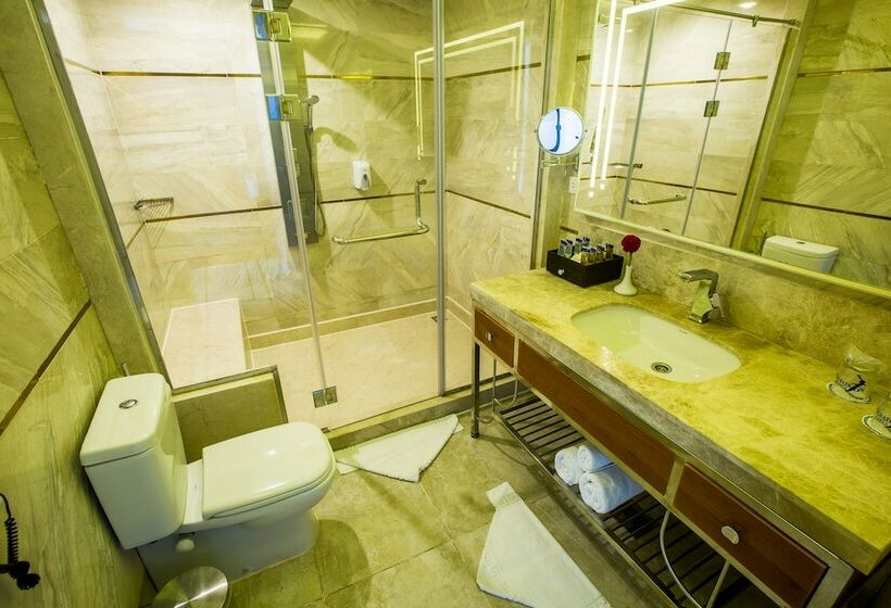 Habitación Familiar, Pickalbatros Royal Moderna Sharm  Aqua Park