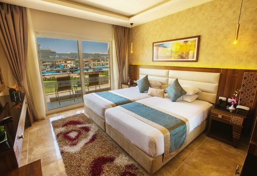 Suite Real, Pickalbatros Royal Moderna Sharm  Aqua Park