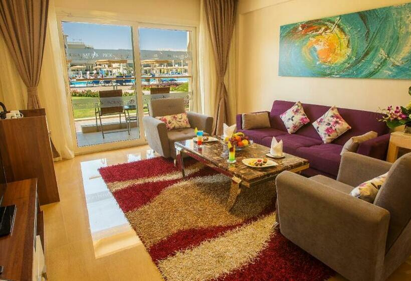 Suite Real, Pickalbatros Royal Moderna Sharm  Aqua Park