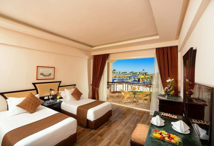 Habitación Deluxe Vista Mar, Pickalbatros Royal Moderna Sharm  Aqua Park