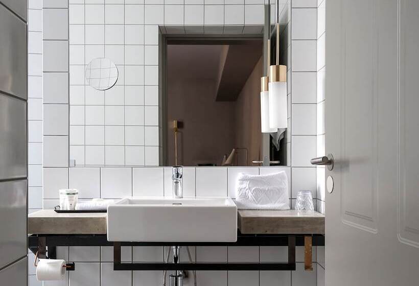 펜트하우스 룸, Sp34