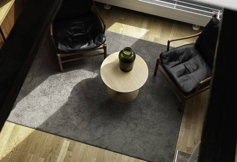 سوئیت با بالکن, Sp34