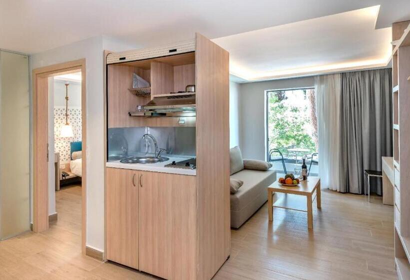 Quarto Quádruplo Estandar, Triton Boutique
