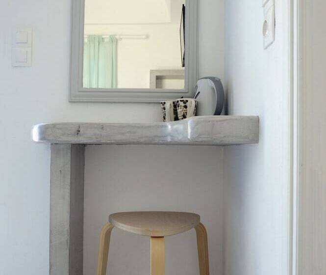 经济房, Villa Valvis