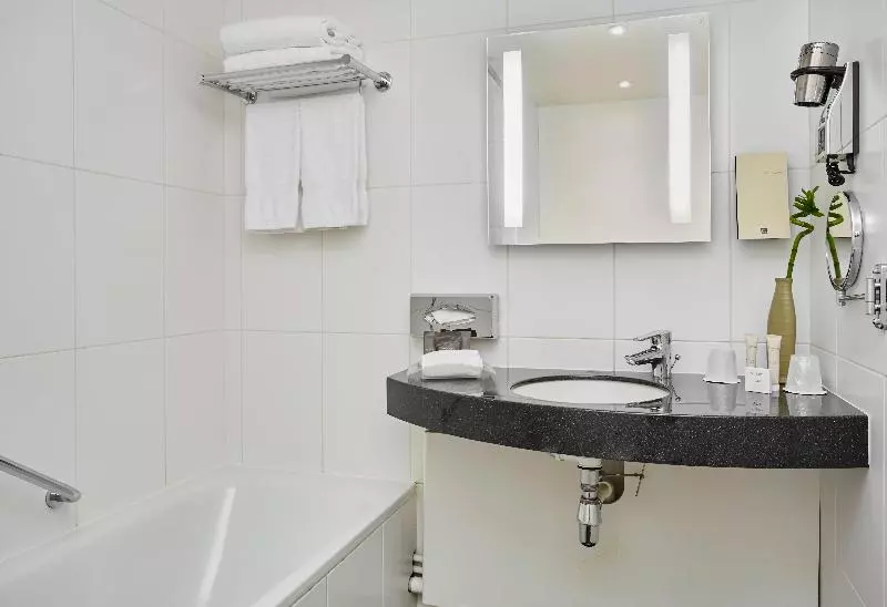 اتاق اجرایی, Voco Paris   Porte De Clichy, An Ihg