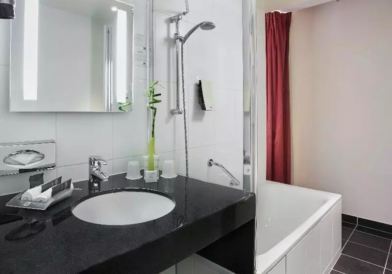 اتاق پرمیوم, Voco Paris   Porte De Clichy, An Ihg