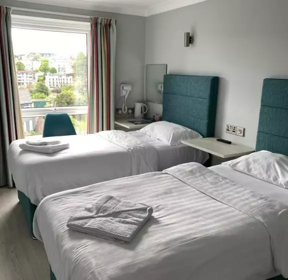 اتاق خانوادگی, Waters Edge Hotel Torquay