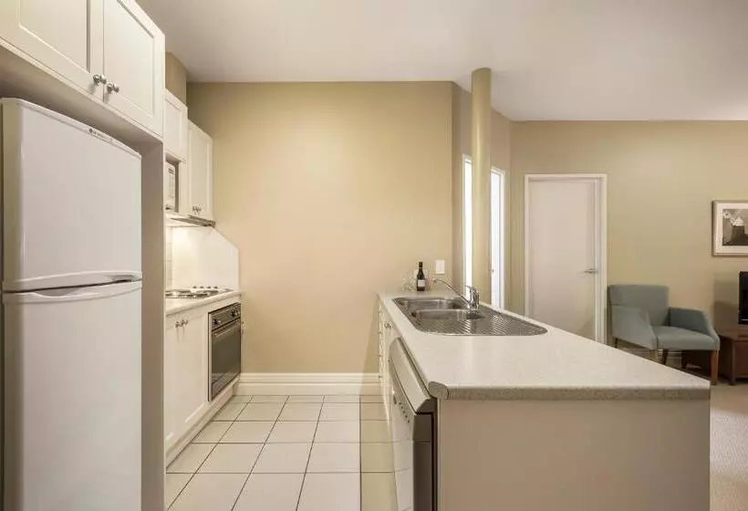 ２ベッドルームのエクゼクティブアパートメント, Launceston Central Apartment Hotel Official