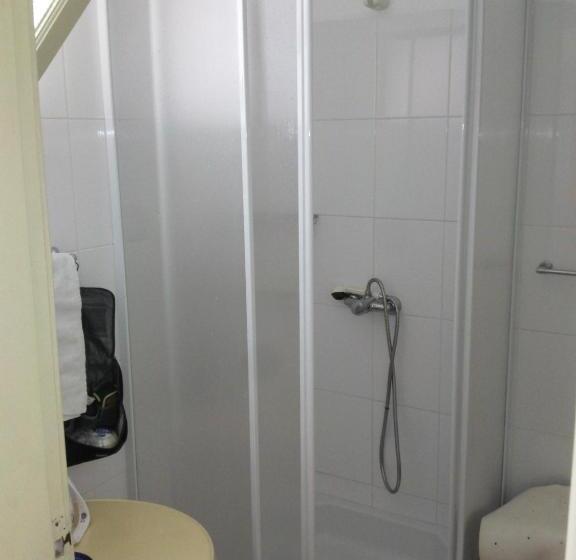 חדר סטנדרט נוף לים עם מרפסת, Pensao Residencial Vila Teresinha