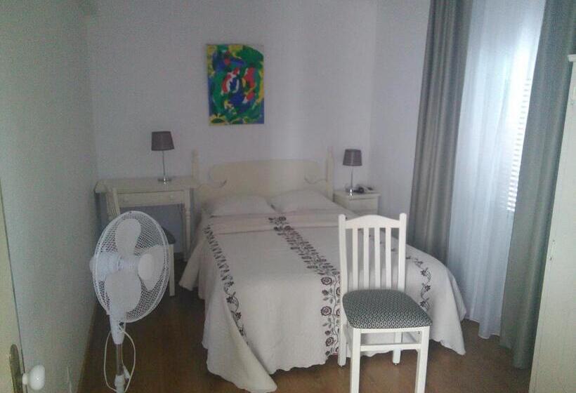 חדר סטנדרט נוף לים, Pensao Residencial Vila Teresinha