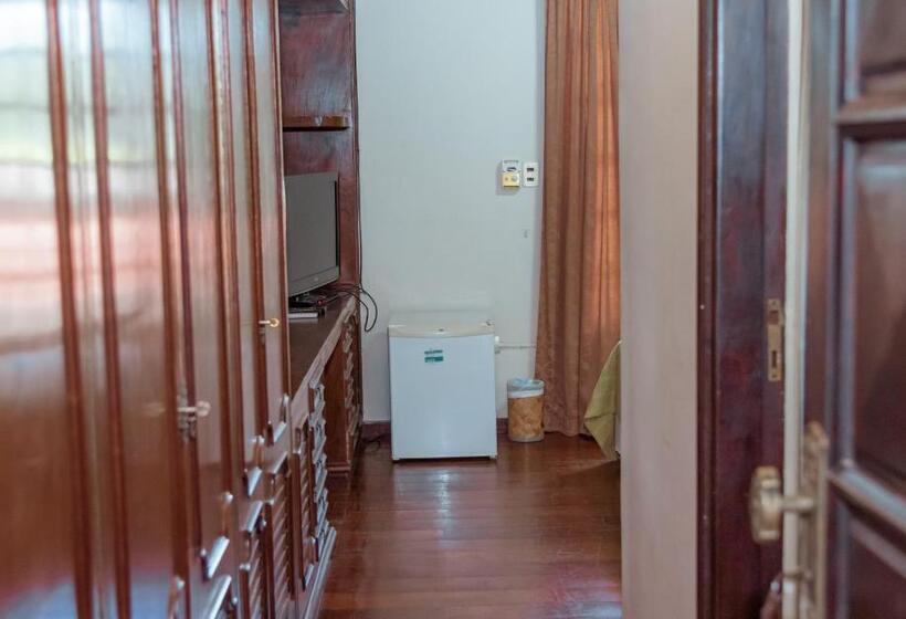 اتاق لوکس, Casa Blanca