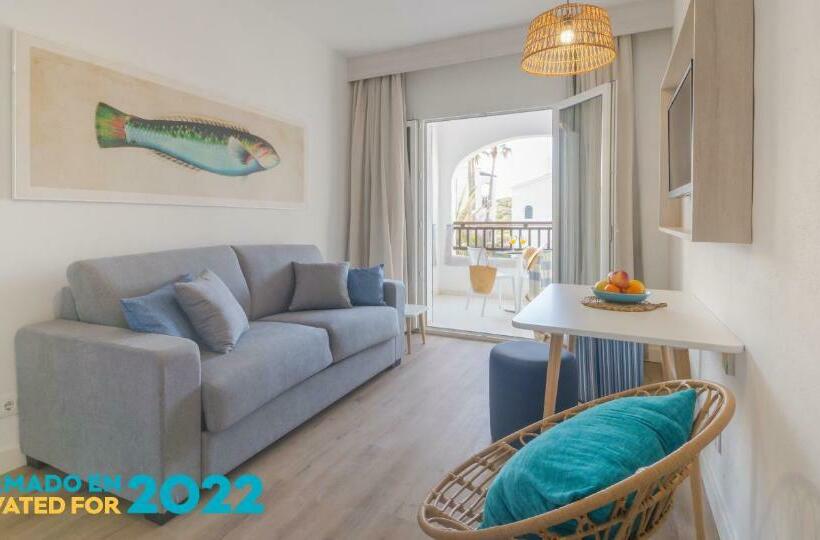 サイドシービュー1ベッドルームアパートメント, Fergus Club Carema Splash