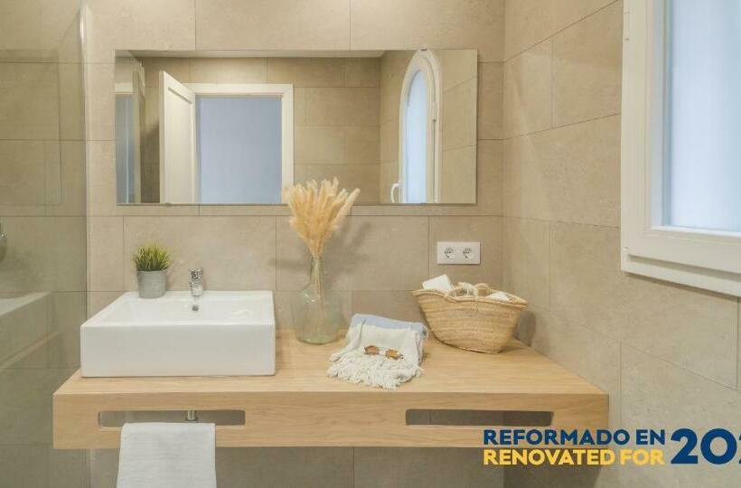 サイドシービュー1ベッドルームアパートメント, Fergus Club Carema Splash