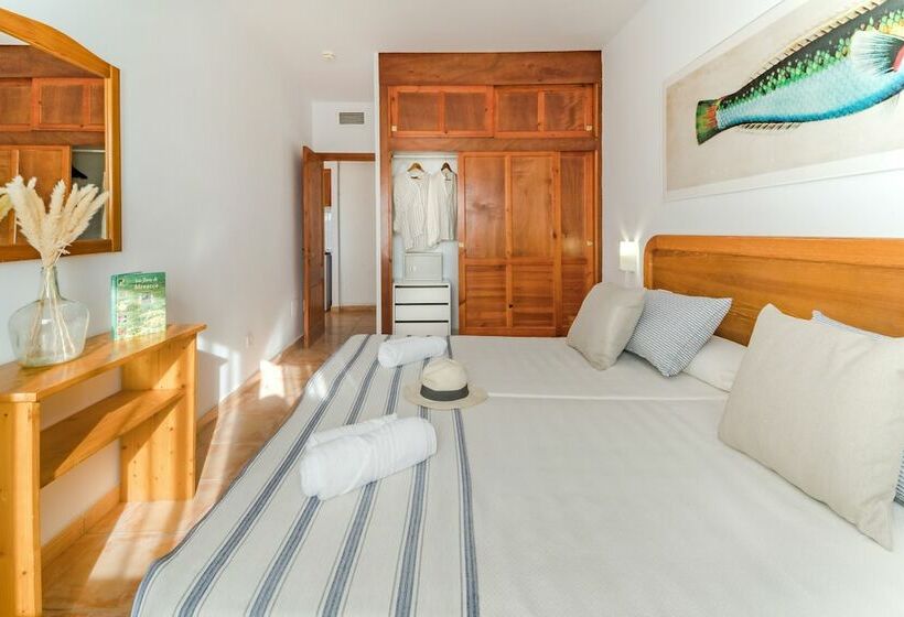 Апартаменты Economy 1 Спальня, Fergus Club Carema Splash