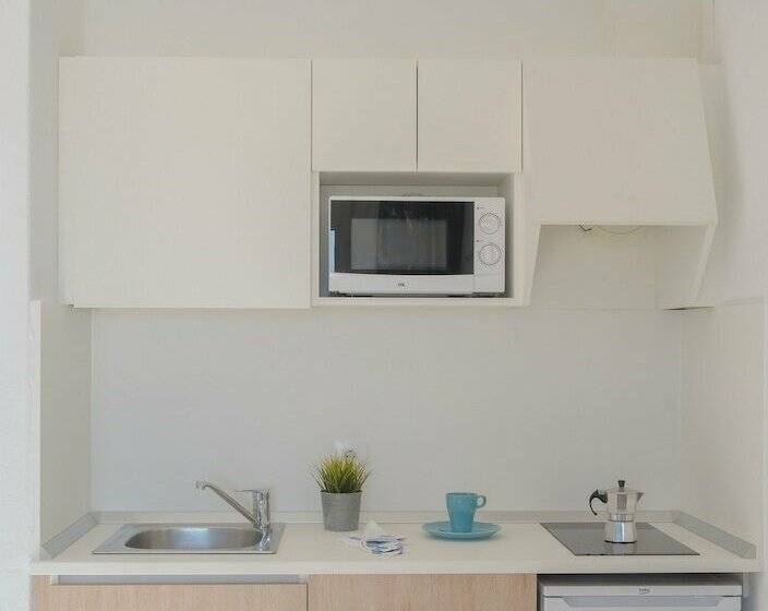 オーシャンビューのスーペリアー1ベッドルームアパートメント, Fergus Club Carema Splash