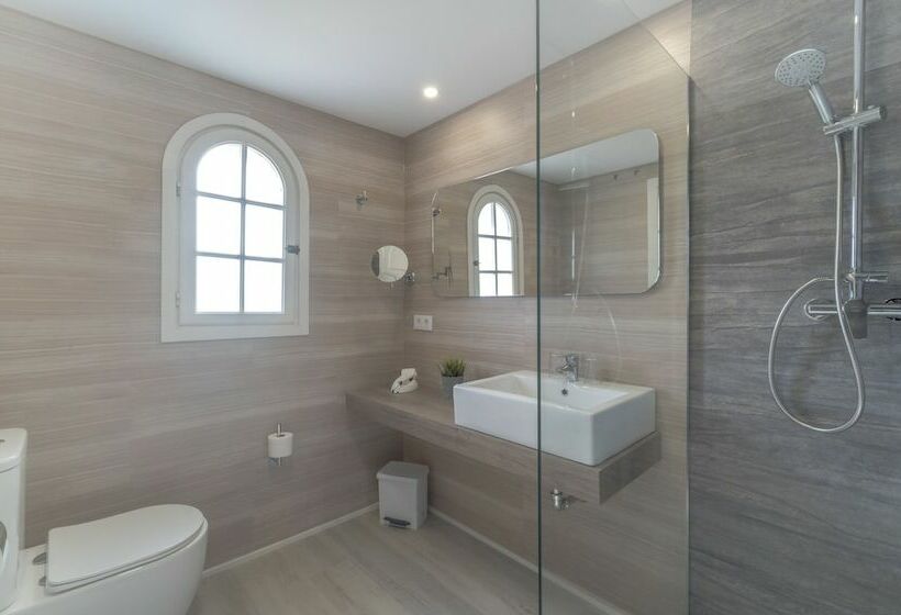 オーシャンビューのスーペリアー1ベッドルームアパートメント, Fergus Club Carema Splash