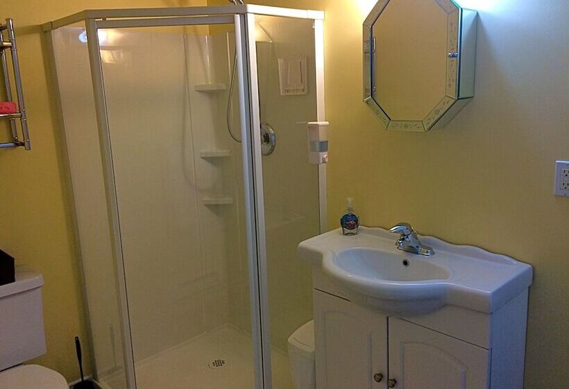 Люкс Deluxe 2 Спальни, Acker Vacation Homes & Suites