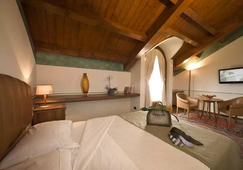 デラックスルーム, Albergo Dell Agenzia