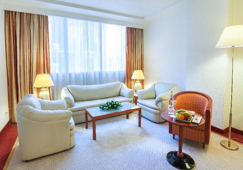 Quarto Deluxe, Albergo Dell Agenzia