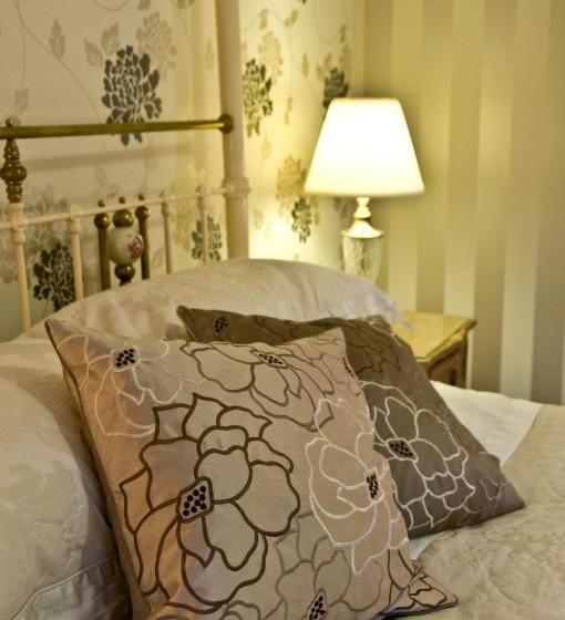 スイート（家族用）, Albright Hussey Manor