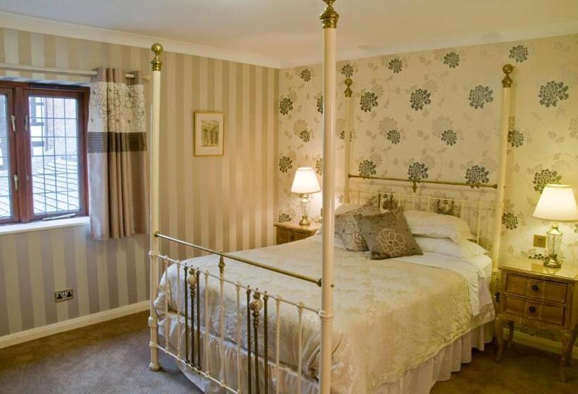 スーペリアールーム, Albright Hussey Manor