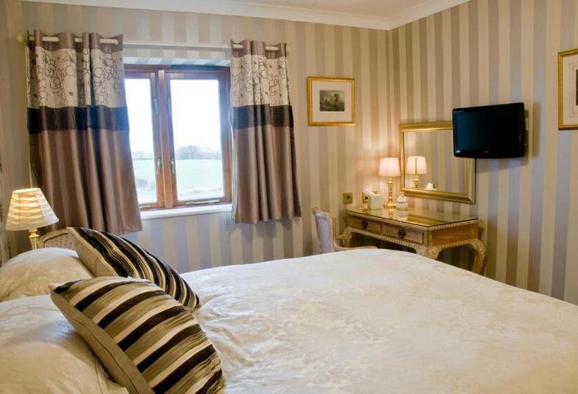 ビジネスルーム, Albright Hussey Manor