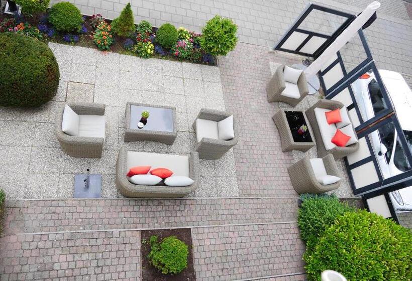 غرفة قياسية مزوَّدة بشُرفة, Alp De Veenen