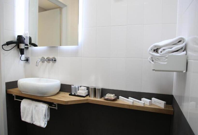 غرفة قياسية مزوَّدة بتراس, Alp De Veenen