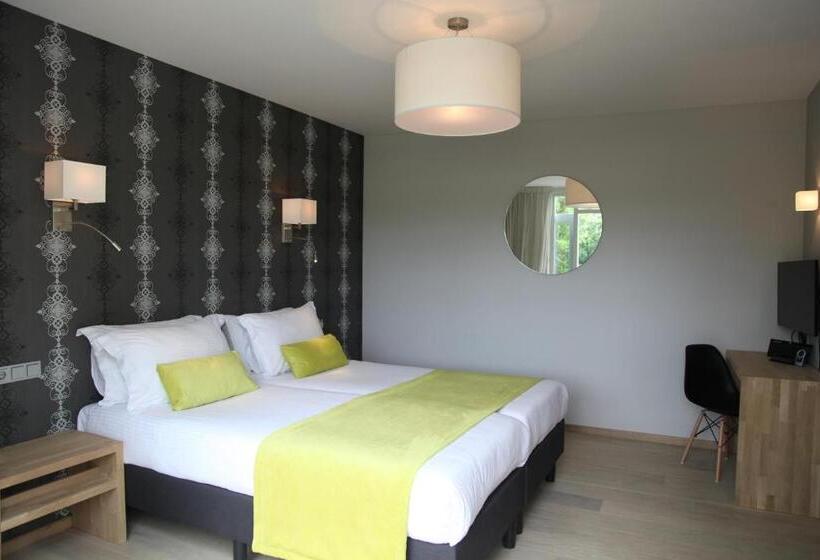 غرفة قياسية مزوَّدة بتراس, Alp De Veenen