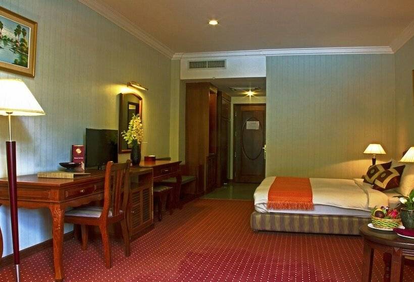 スーペリアールーム, Angkor Howard