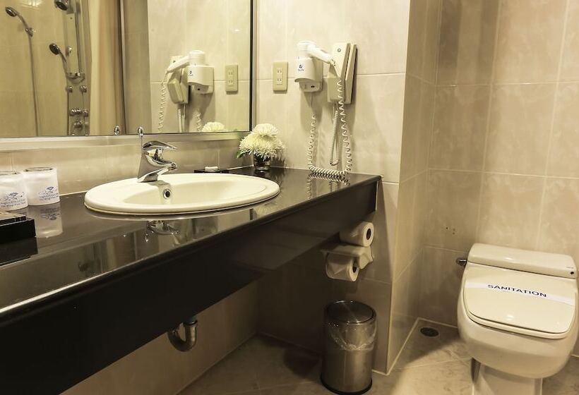 エクゼクティブスイート, Angkor Howard