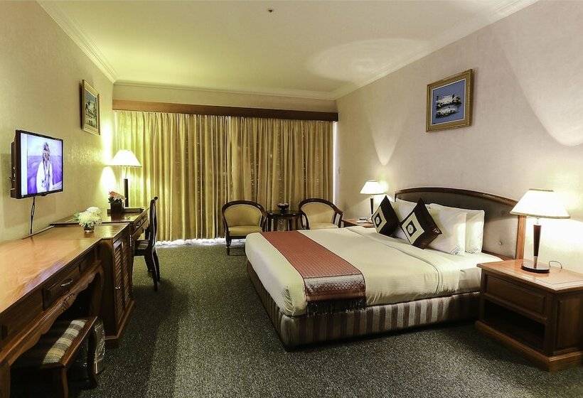 デラックスルーム, Angkor Howard