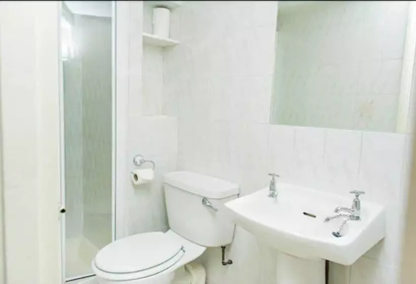 اتاق استاندارد, Avonmore