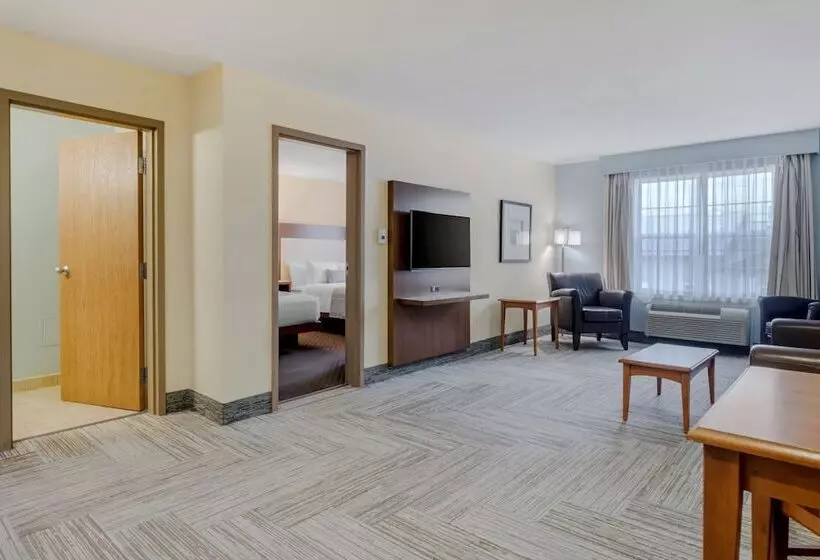 スイート, Best Western Plus Woodstock Hotel Conference Centre
