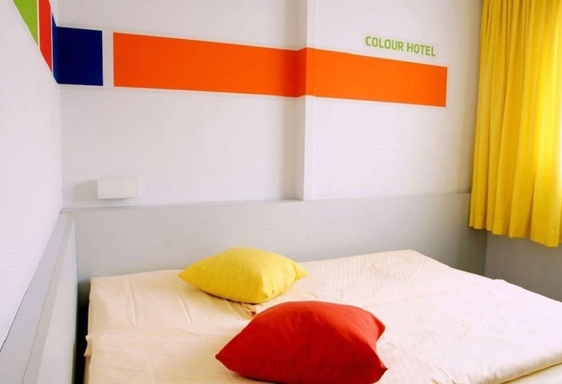 اتاق استاندارد چهار تخته, Colour