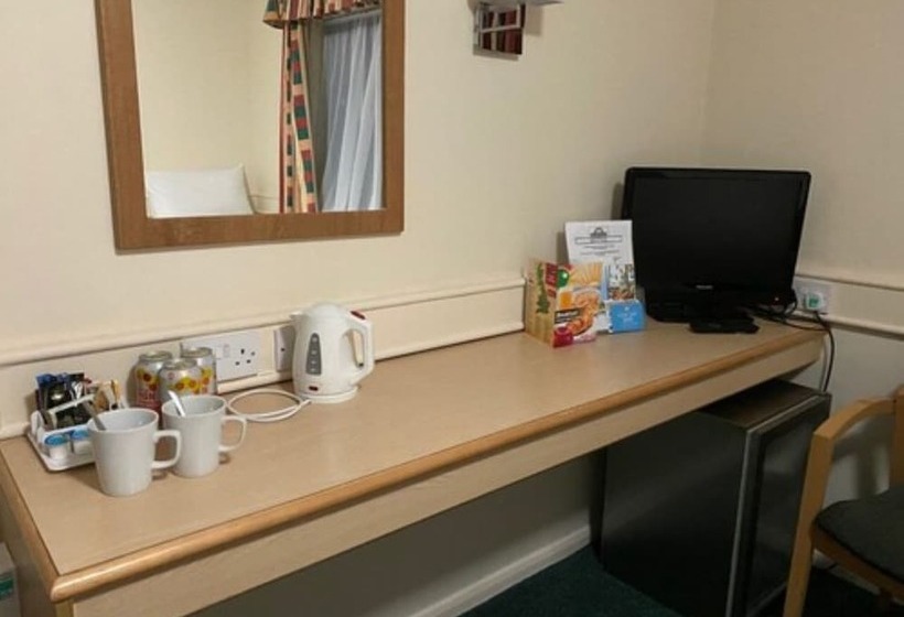 Семейный Номер, Days Inn Michaelwood M5