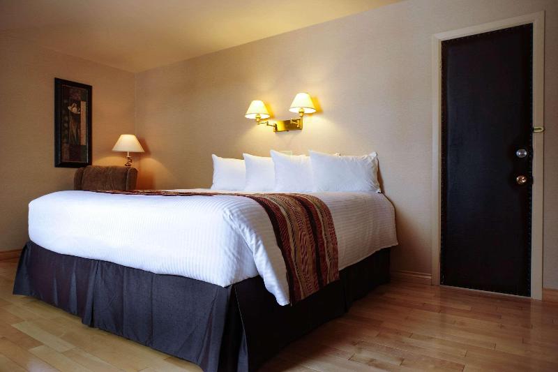 标准间, Days Inn Michaelwood M5